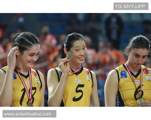 全球足球俱乐部球星年薪排名揭秘顶级球员收入差距分析 全球足球俱乐部球星年薪排名揭秘顶级球员收入差距分析