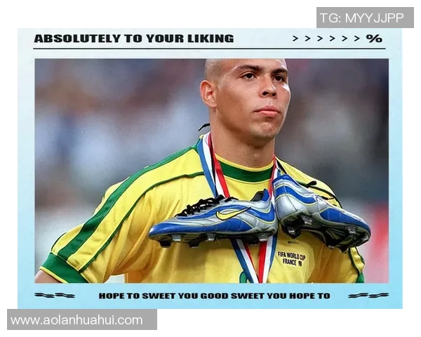 白球衣11号的传奇之路 足球明星的光辉时刻与成就解析 白球衣11号的传奇之路 足球明星的光辉时刻与成就解析